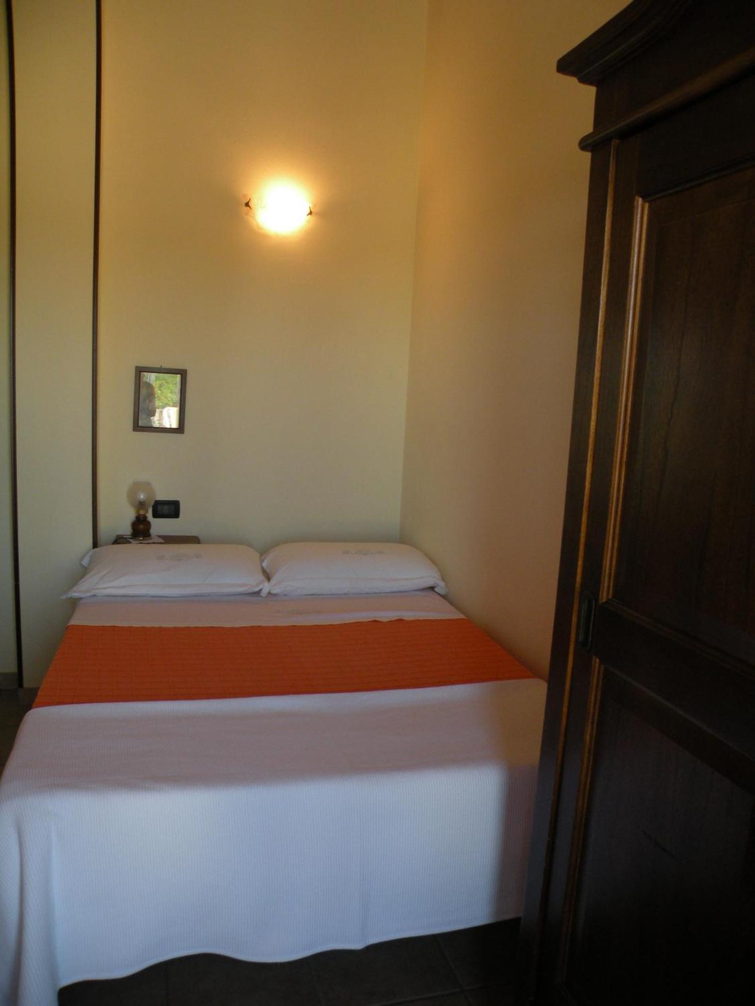 B&B Da Levi Piana Del Sole Rivalta Bormida Номер фото