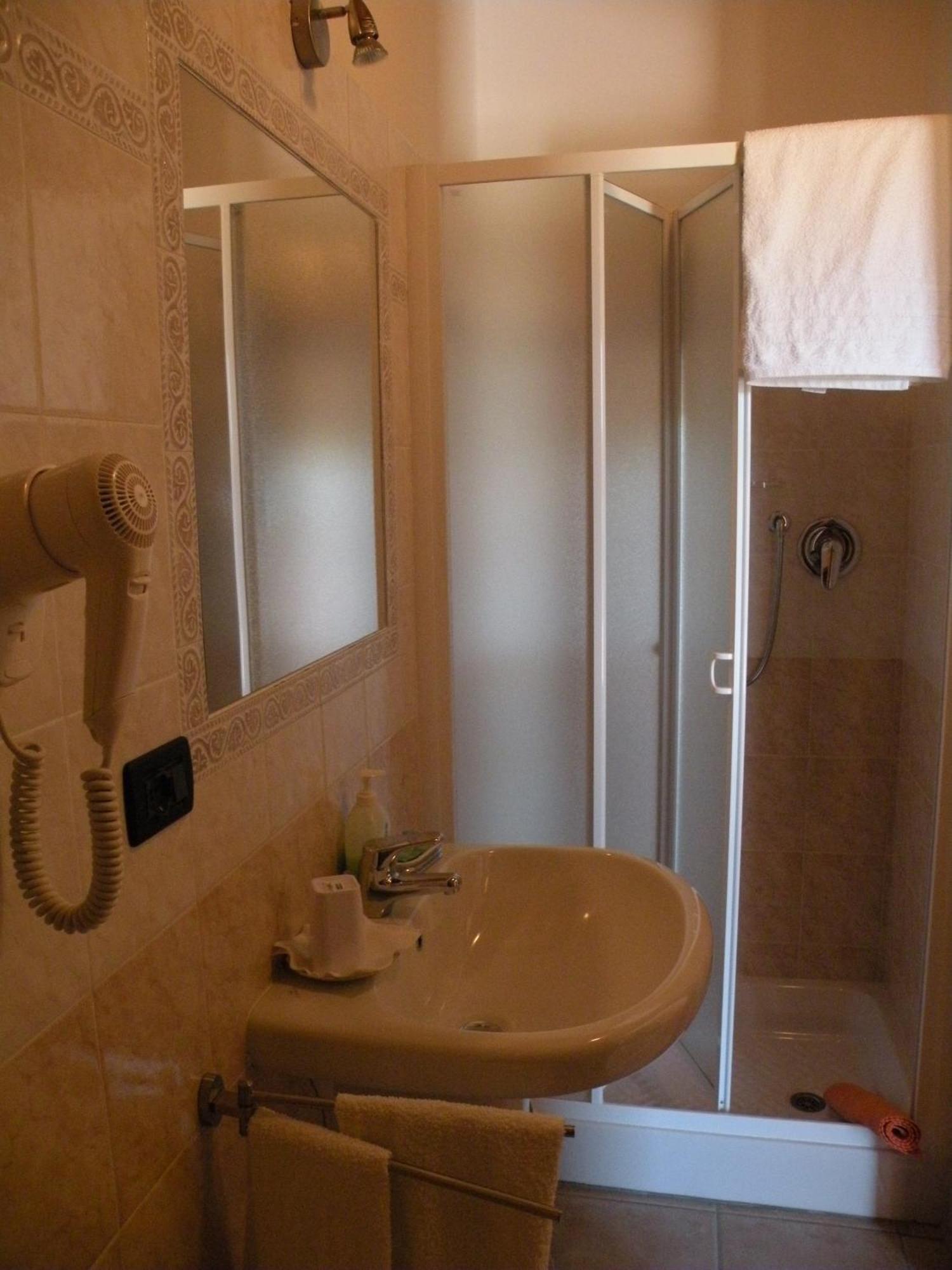 B&B Da Levi Piana Del Sole Rivalta Bormida Номер фото
